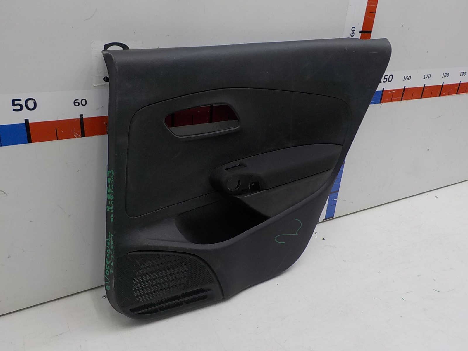 обшивка двери фольксваген поло 2022. обшивка двери фольксваген поло. обшивка двери фольксваген поло. обшивка двери vw polo. Volkswagen polo дверные обшивки.