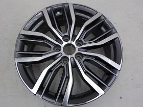 Диски geely atlas pro r18. Диски на джили монжаро r20. Диски на джили атлас. Geely atlas pro диски r20. Диски на атлас про 2024.