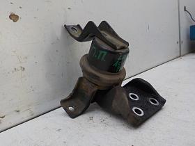 Опора двигателя для Mitsubishi Lancer IX 2003-2006 года выпуска, MR403666