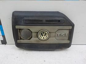 Крышка двигателя декоративная для Volkswagen Passat (B6) 2005-2010 года выпуска, 06J103925H