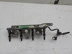 Рампа топливная для Nissan Tiida 2007- года выпуска, 17520ED00A