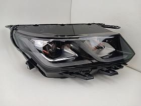 Фара правая на Geely Coolray 2020- года выпуска 7051022400 Фара правая для Geely Coolray 2020- года выпуска, 7051022400