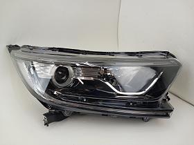 Фара правая на Honda CR-V V 2016-2023 года выпуска 33100TLAR01 Фара правая для Honda CR-V V 2016-2023 года выпуска, 33100TLAR01