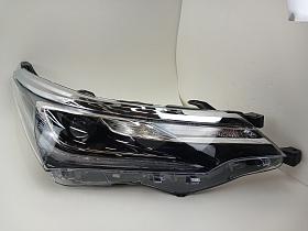 Фара правая для Toyota Corolla XI 2015-2023 года выпуска, 8111002L70