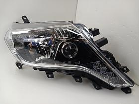 Фара левая для Toyota Land Cruiser Prado 150 Series 2013-2017 года выпуска, 8117060J00