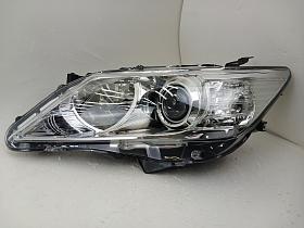 Фара левая для Toyota Camry VII 2011-2014 года выпуска, 8117033840