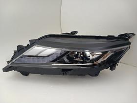 Фара левая для Mitsubishi L200 V 2018-2023 года выпуска, 8301D379