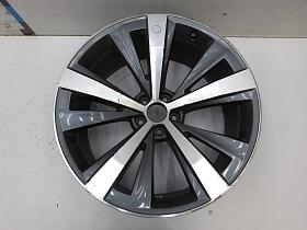 Диск колесный 21" для Audi Q8 2018- года выпуска, 4M8601025AA