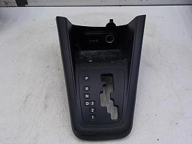 Облицовка селектора КПП для Kia Venga 2010- года выпуска, 846552R000XP