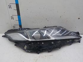 Фара левая для Toyota Camry VIII 2017-2021 года выпуска, 8114533E11