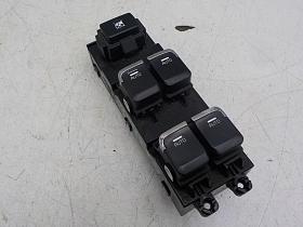 Блок управления стеклоподъемниками для Kia Cee'd 2015- года выпуска, 93570A2200