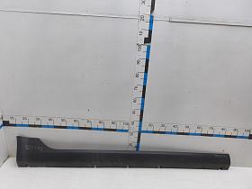 Накладка порога правого для Lada Vesta 2015- года выпуска, 8450031660