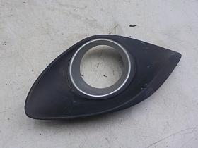 Облицовка ПТФ правая для Mazda 2 2007- года выпуска, DR6150C11